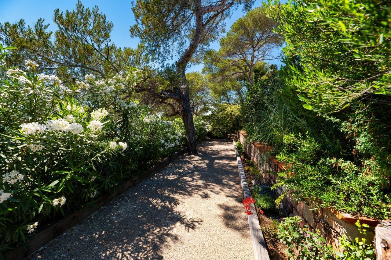 Villa Catleya Appart Hôtel Saint-Raphael (Var) Exterior foto